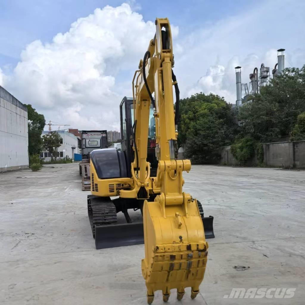 Komatsu PC 50 MR-2 Mini Escavadoras <7t