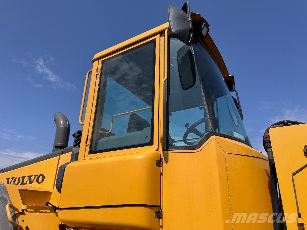 Volvo L 120 E Pás carregadoras de rodas