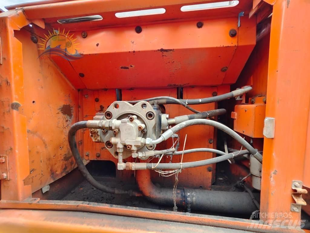 Doosan DX 300 LC Escavadoras de rastos