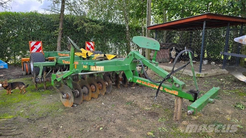 Amazone Taurus 3000 Grade de discos