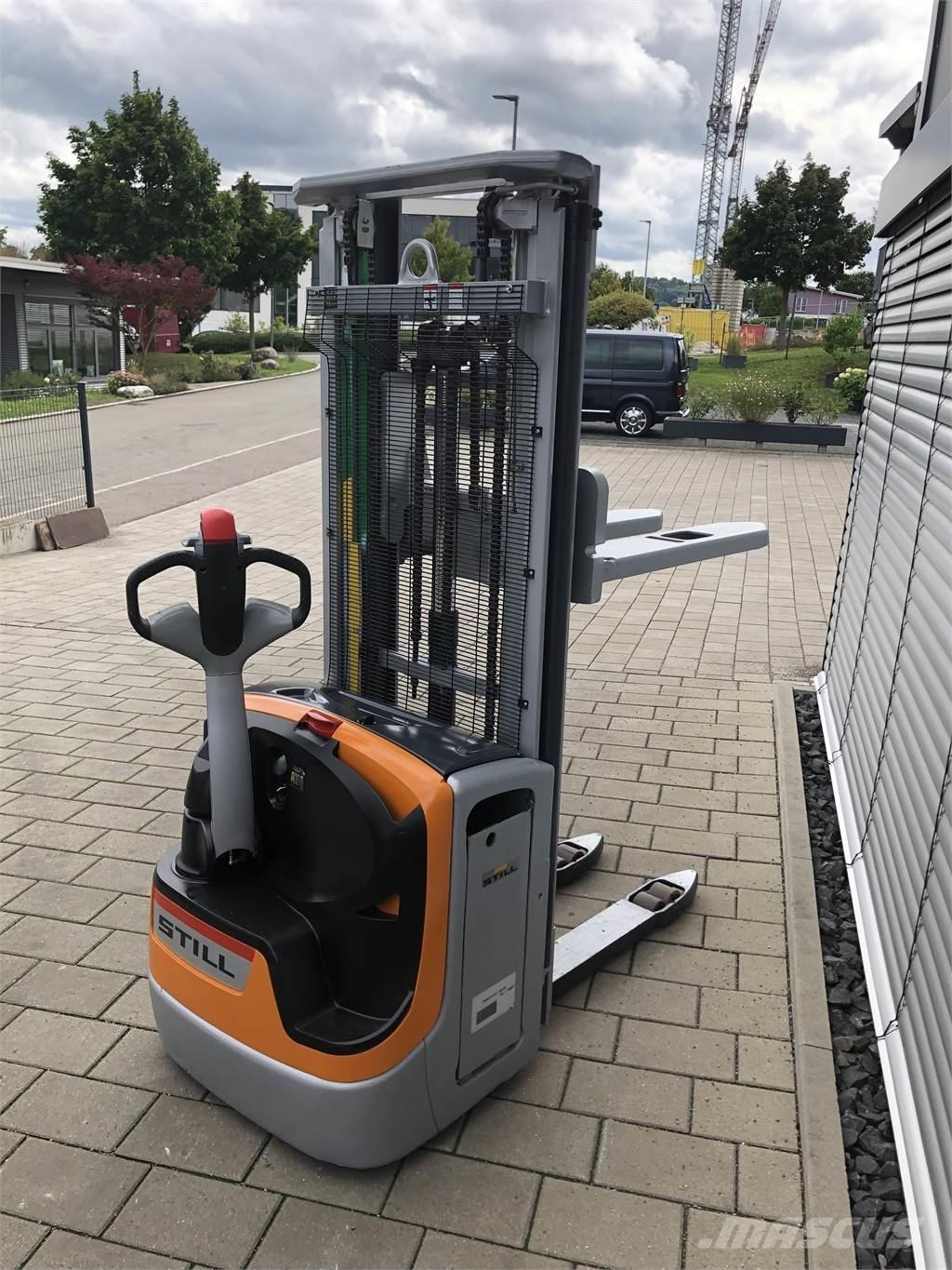 Still EXV 14C Empilhador para operador externo