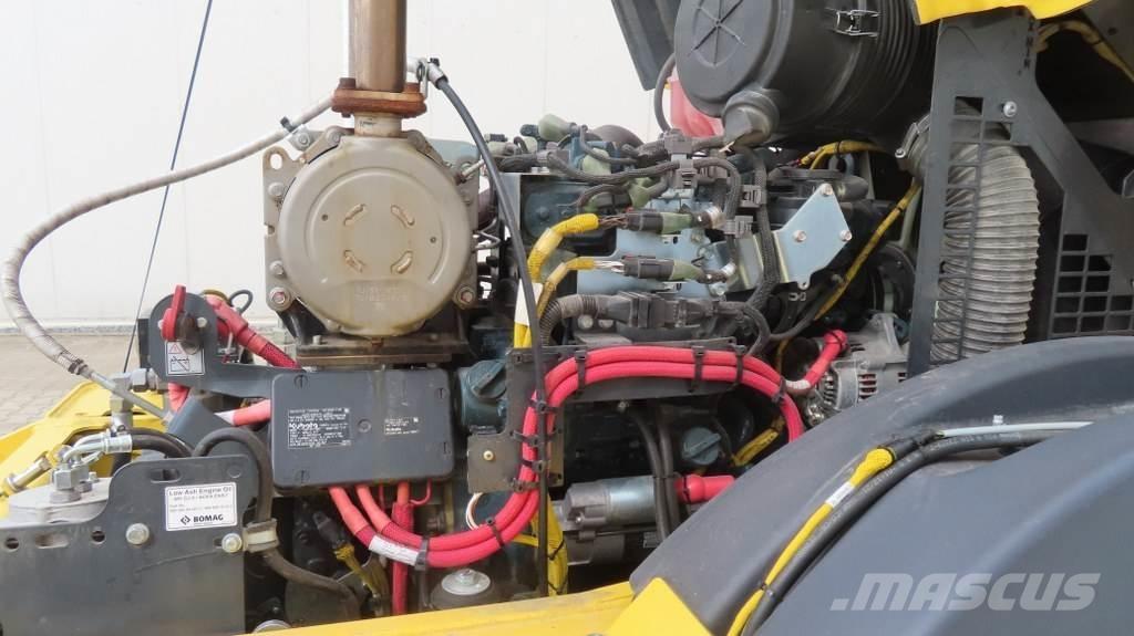 Bomag BW11 RH-5 Cilindros Compactadores de pneus