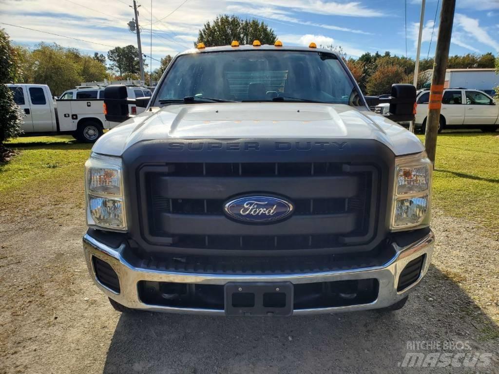 Ford F 350 XL SD Camiões estrado/caixa aberta