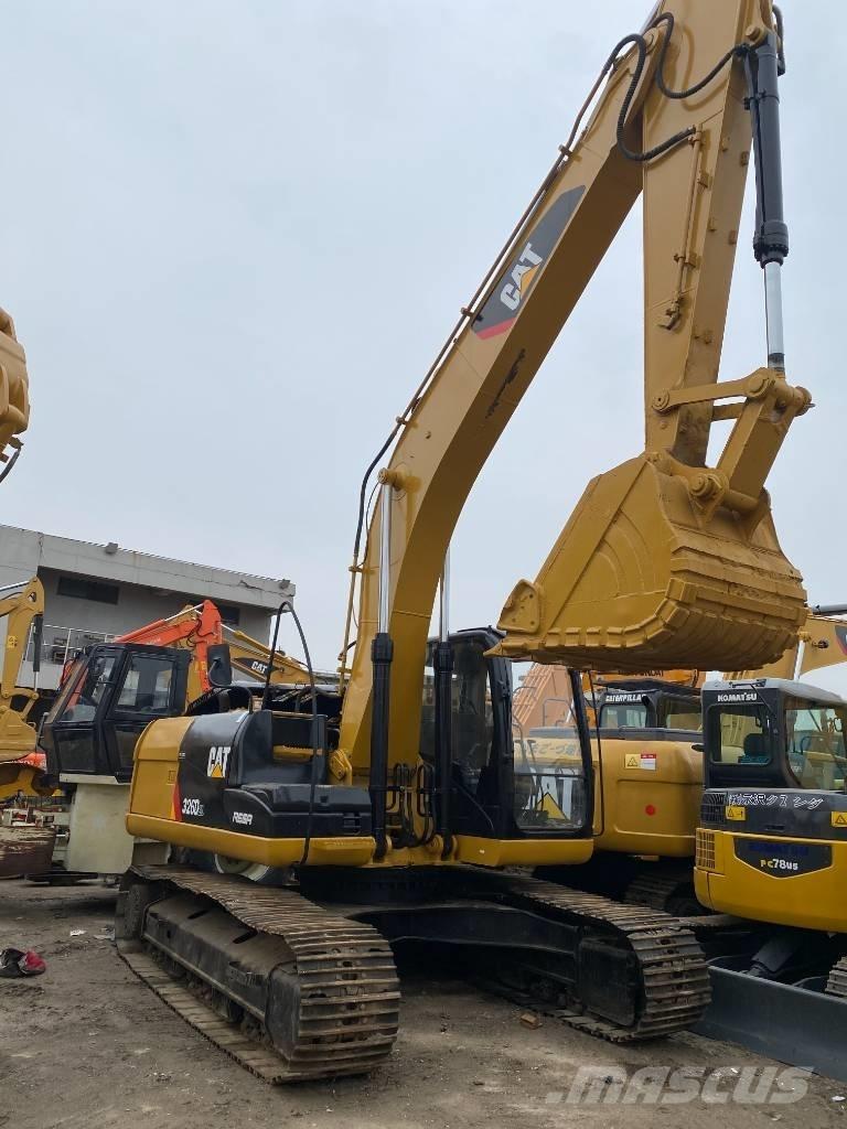 CAT 326 D Escavadoras de rastos