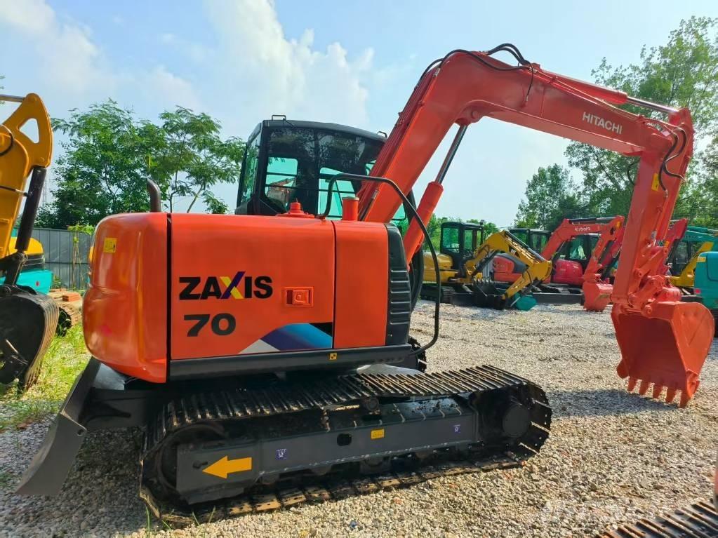 Hitachi ZX 70 Mini Escavadoras <7t