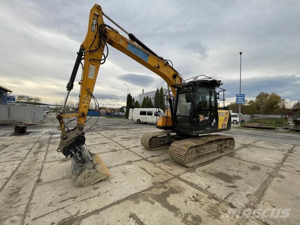JCB JS130 Mini Escavadoras <7t