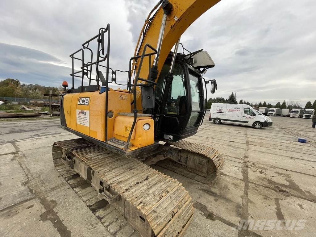 JCB JS130 Mini Escavadoras <7t