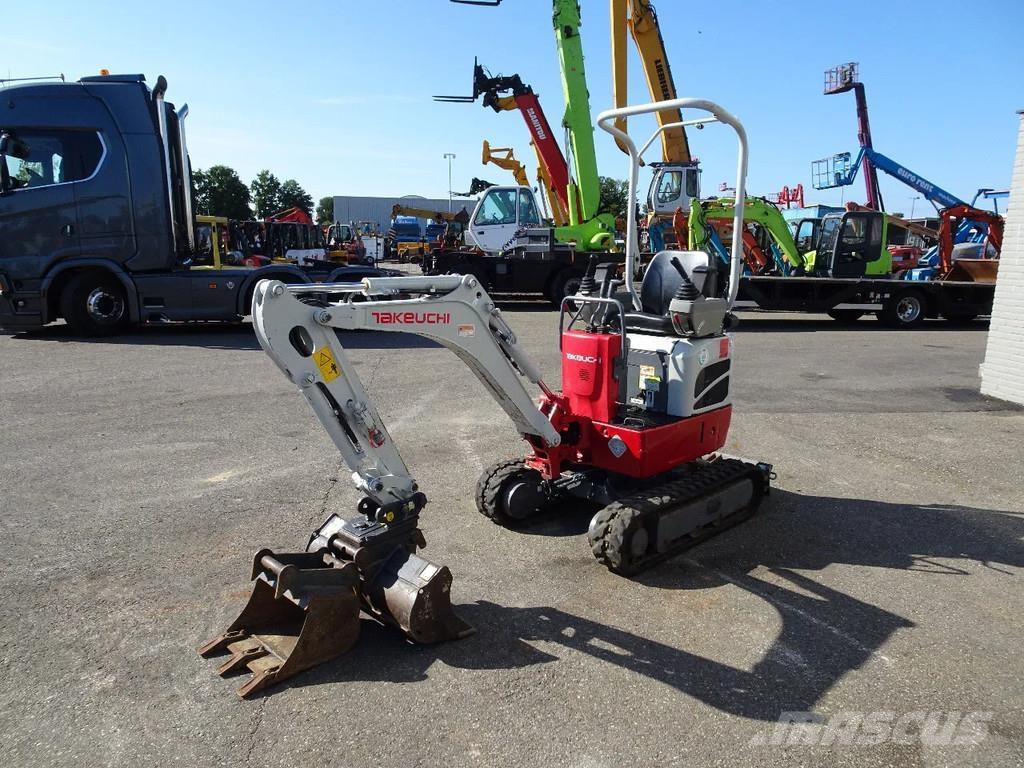 Takeuchi TB210 Mini Escavadoras <7t