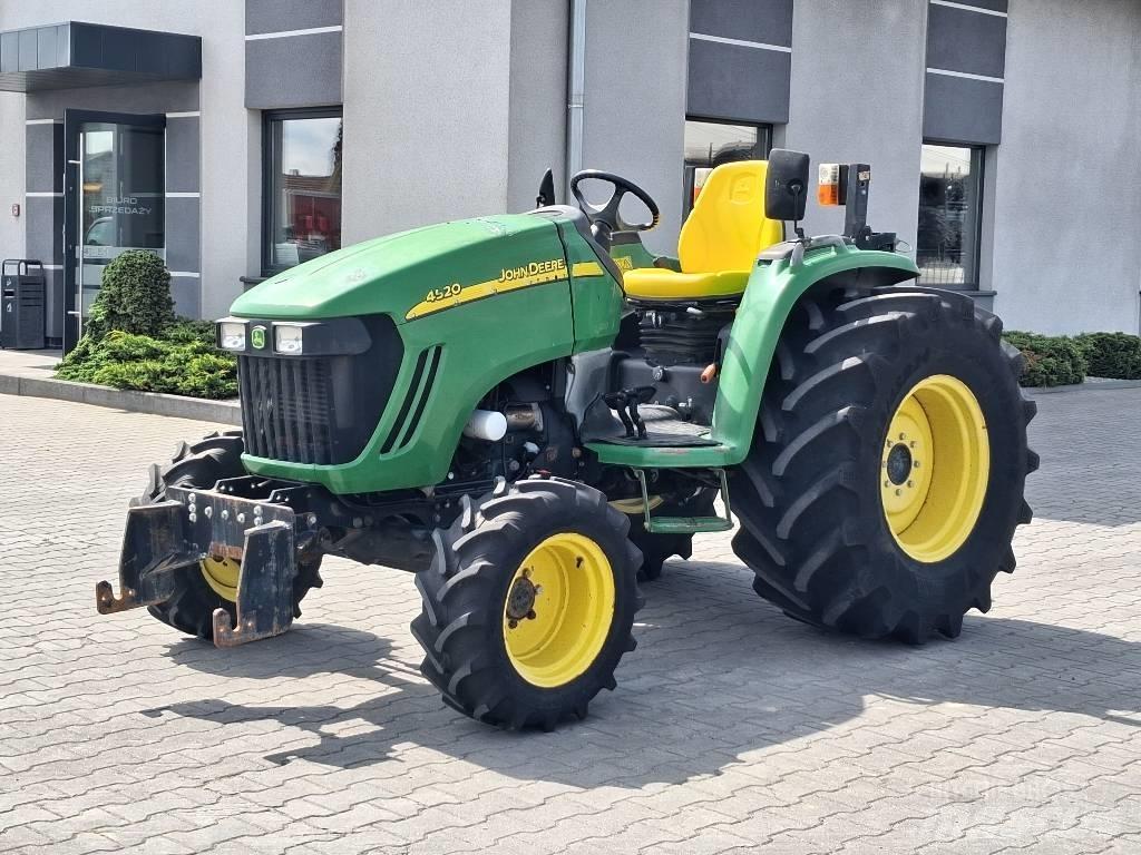 John Deere 4520 Tratores Agrícolas usados
