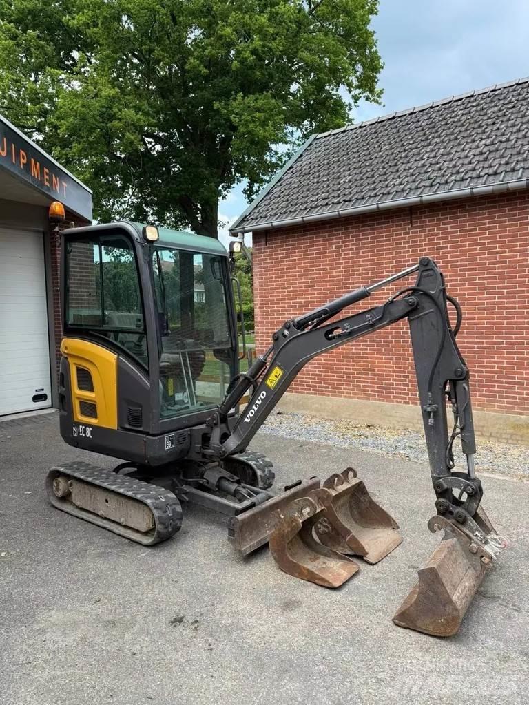 Volvo EC 18 C Mini Escavadoras <7t