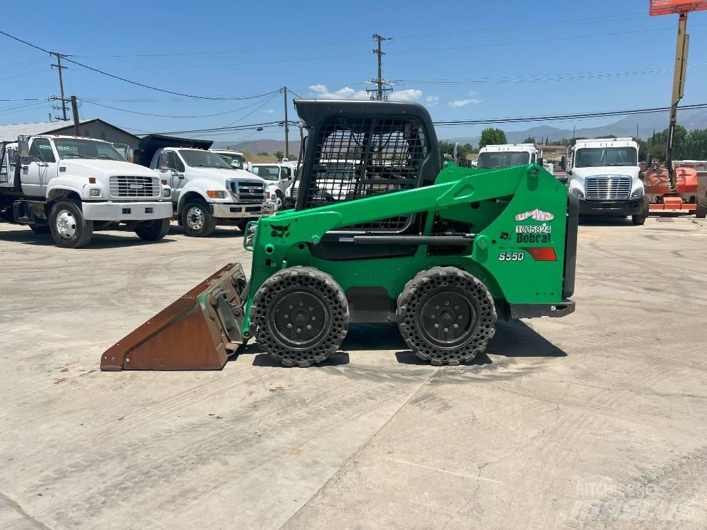 Bobcat S 550 Carregadoras de direcção deslizante