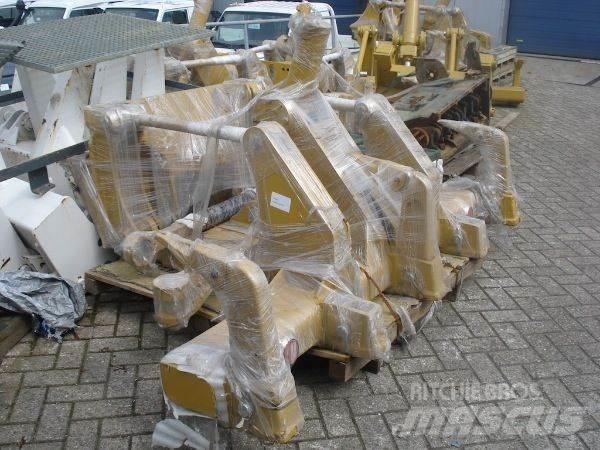 CAT 140M/160M Ripper Construção - Outros
