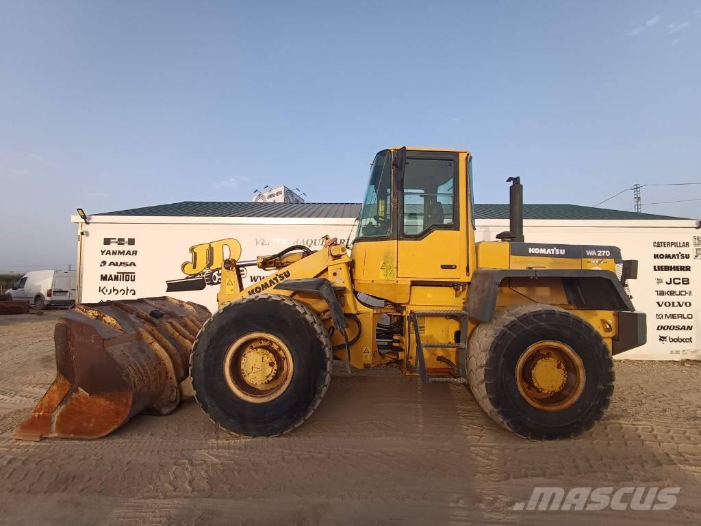 Komatsu WA 270 Pás carregadoras de rodas