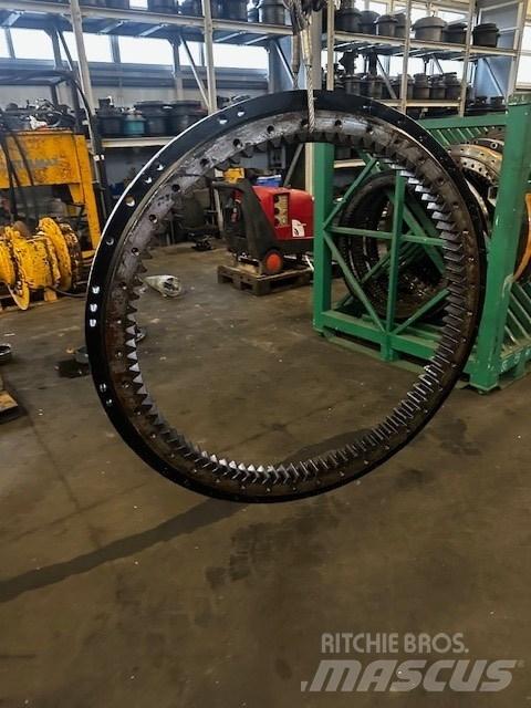 CAT 312 E BEARING Chassis e suspensões