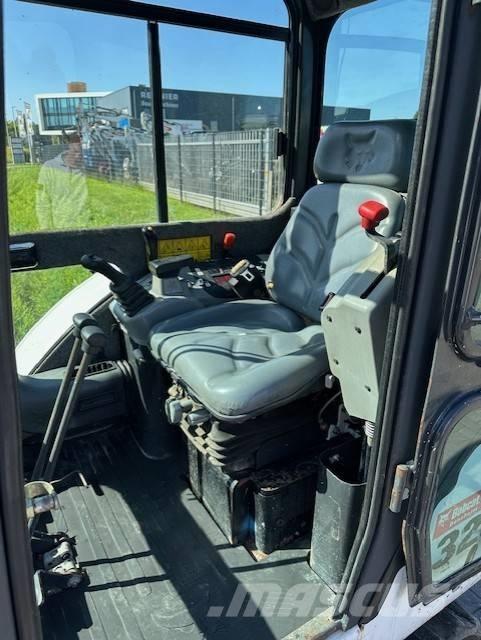 Bobcat 328 Mini Escavadoras <7t