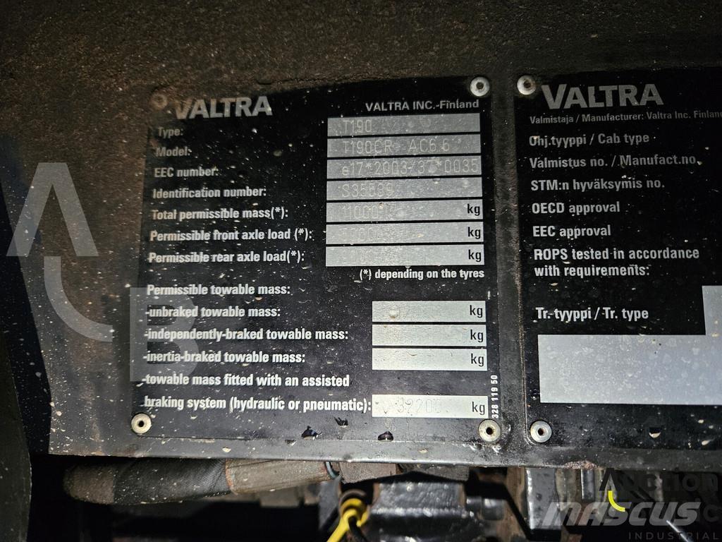 Valtra T190 Tratores Agrícolas usados