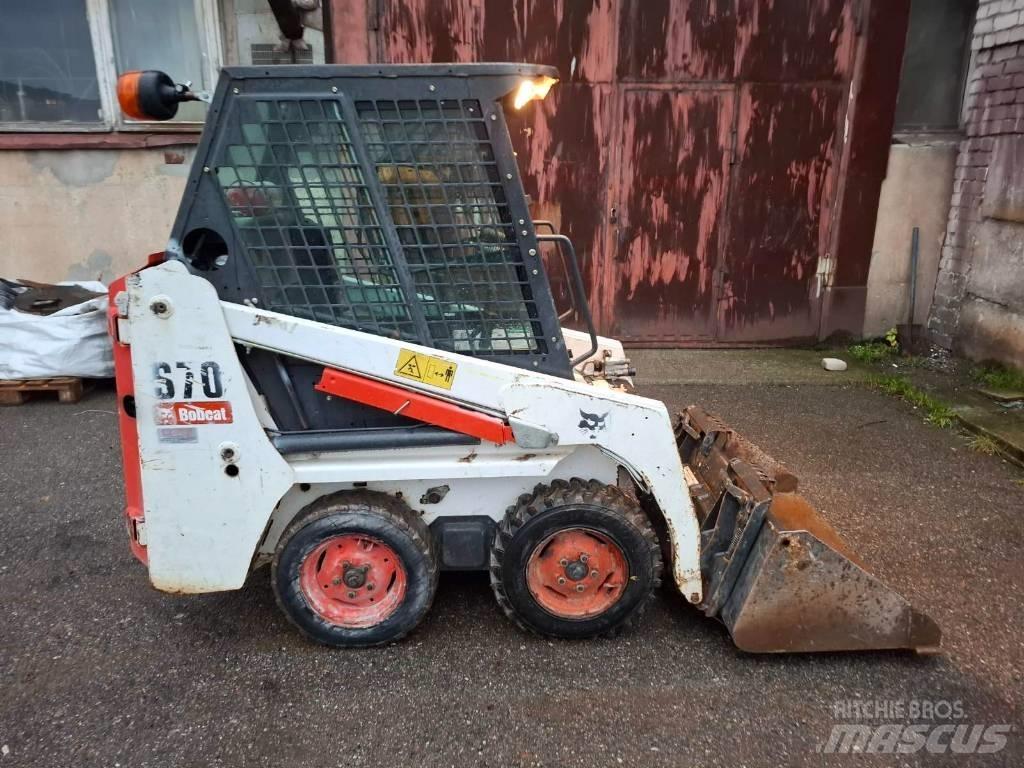 Bobcat S 70 Carregadoras de direcção deslizante