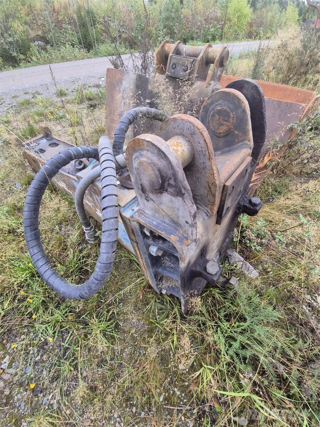 Krupp routavasara Martelos Hidráulicos