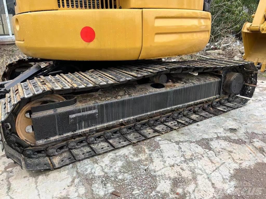 CAT 303 CR Mini Escavadoras <7t