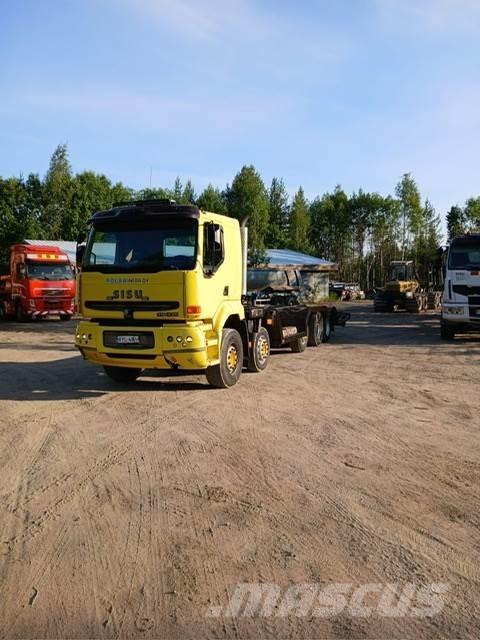 Sisu E11M Camiões de transporte de máquinas florestais