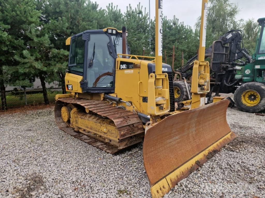 CAT D 4 K 2 LGP Dozers - Tratores rastos