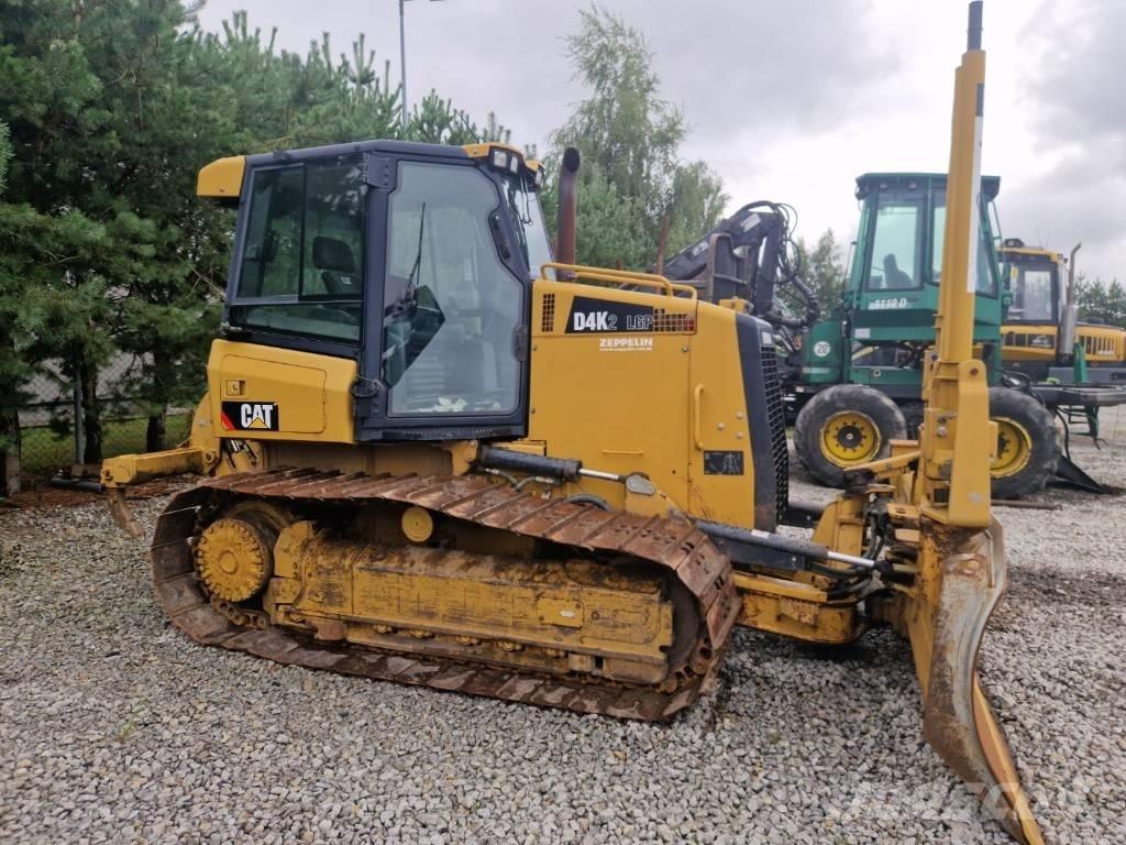 CAT D 4 K 2 LGP Dozers - Tratores rastos