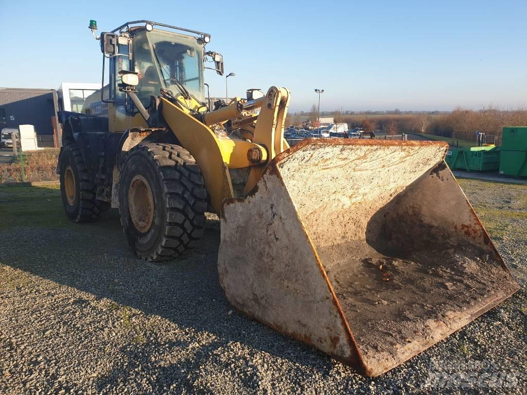 Komatsu WA320-8 Pás carregadoras de rodas