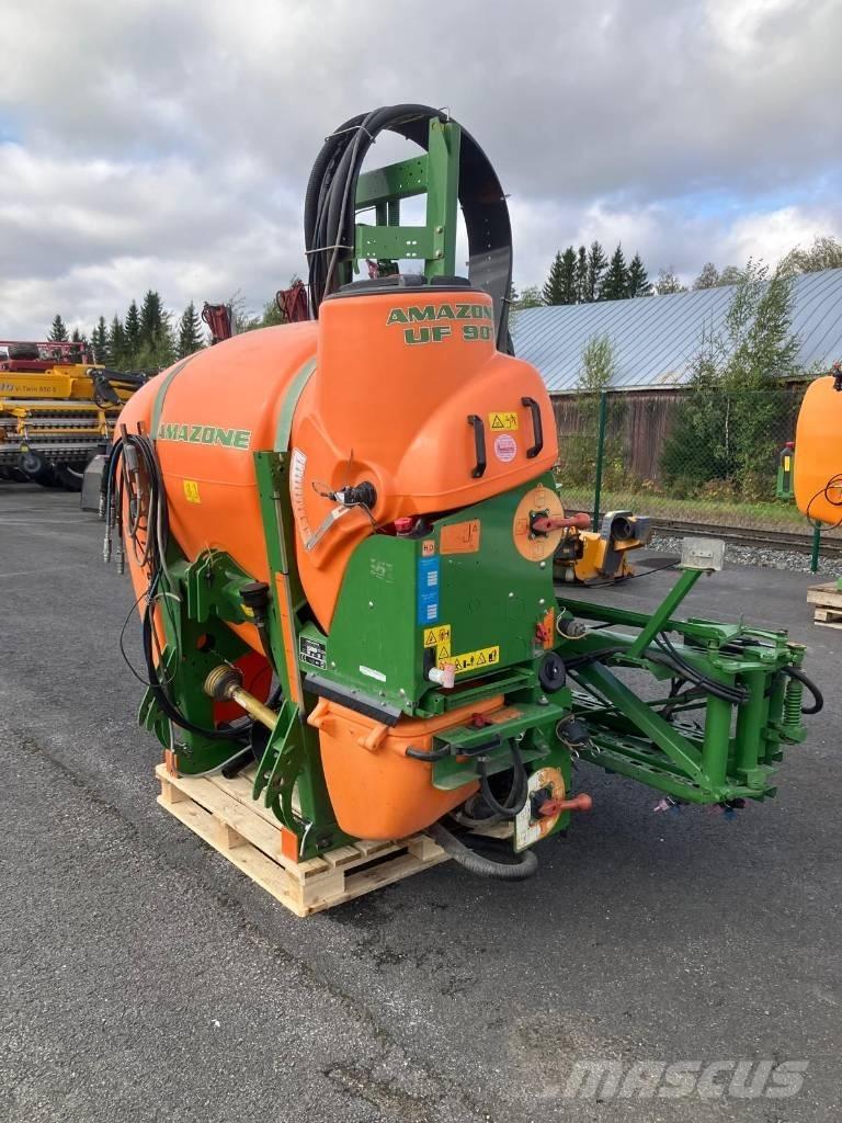 Amazone UF 901 Pulverizadores montados