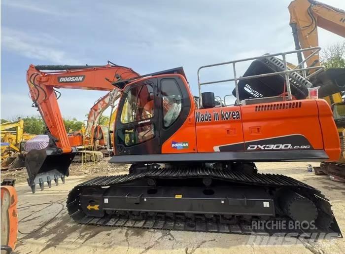Doosan DX300LC-9C Escavadoras de rastos