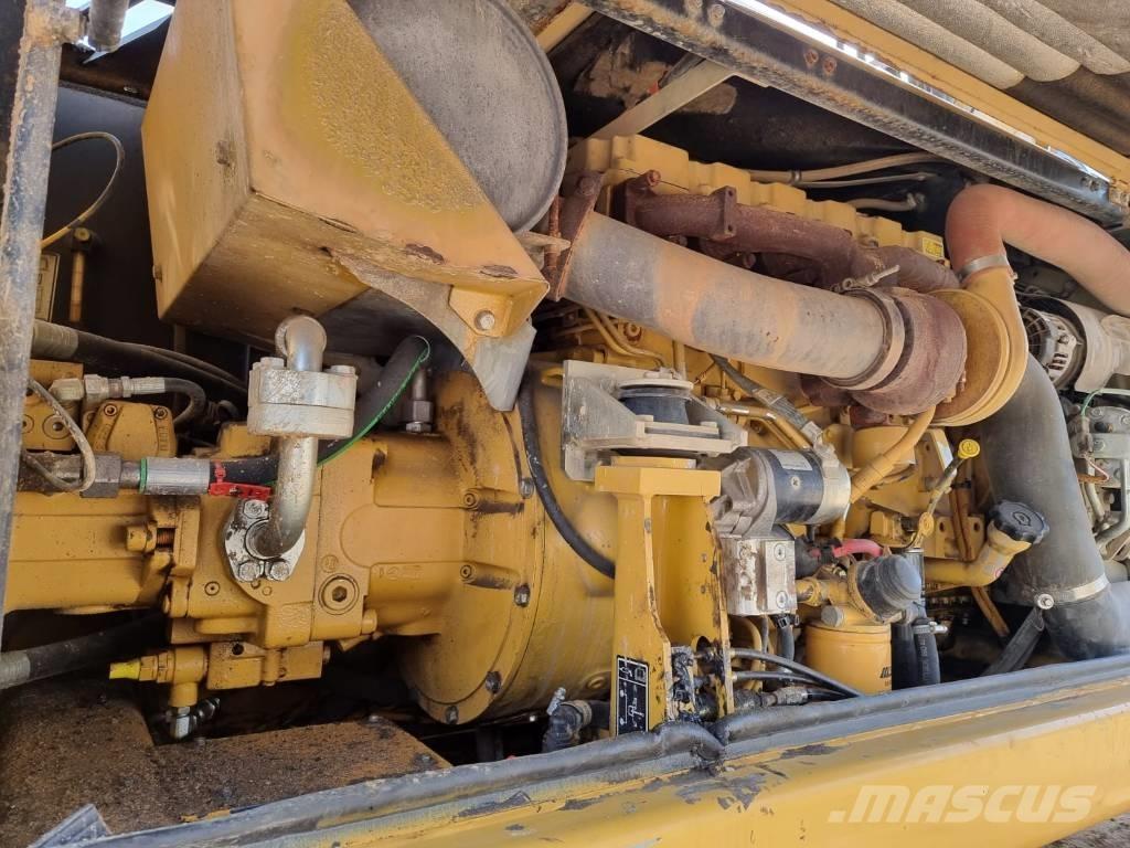 CAT M316 D II Escavadoras de rodas
