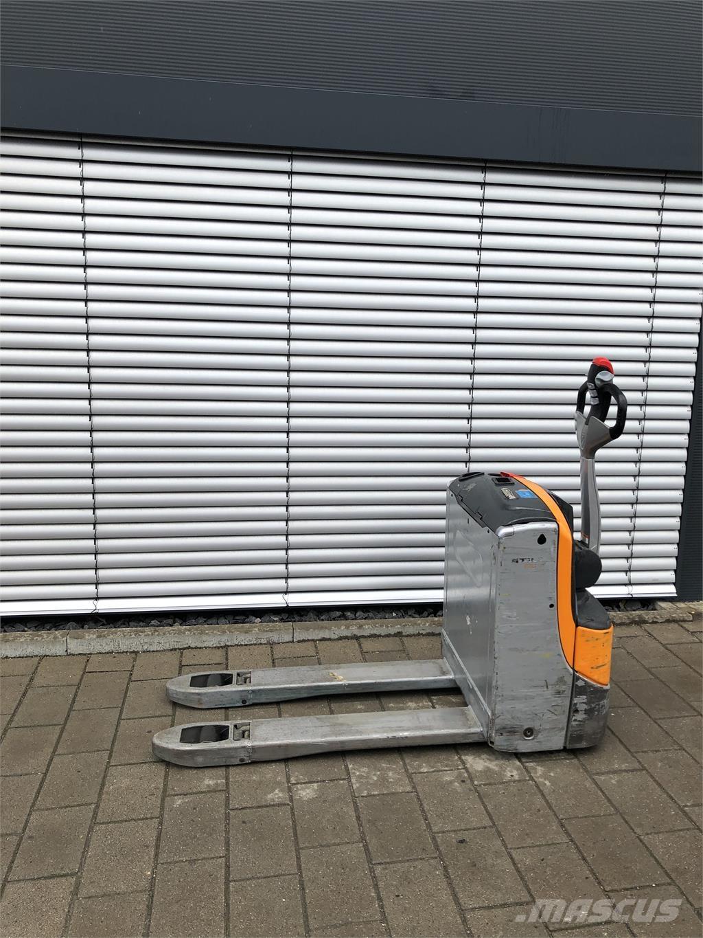 Still EXU16 Empilhador para operador externo