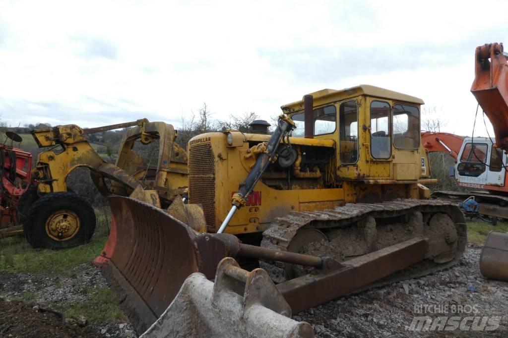CAT D 8 H Dozers - Tratores rastos