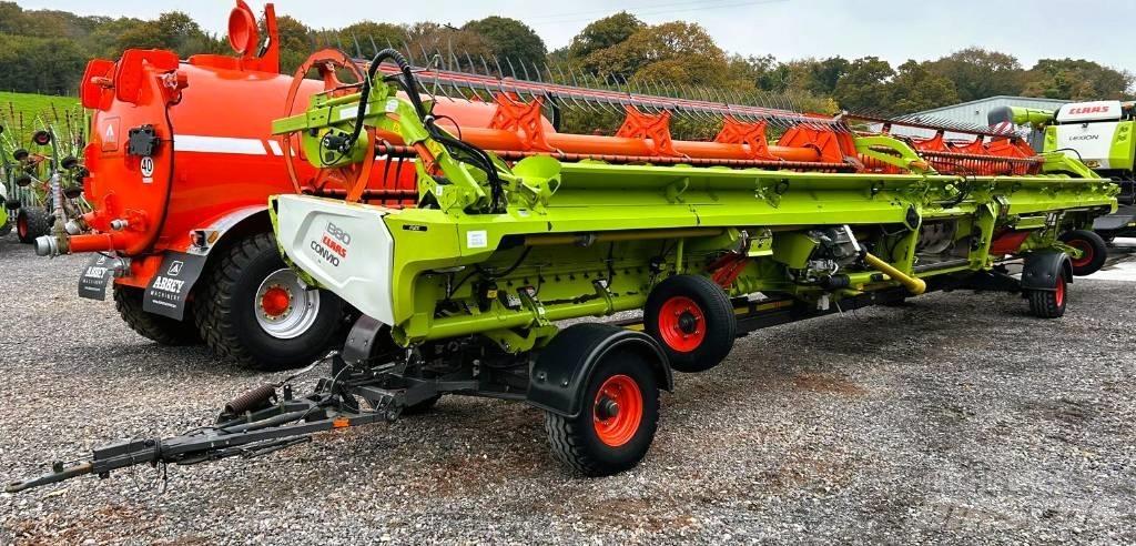 CLAAS Lexion 8900 TT Ceifeiras debulhadoras
