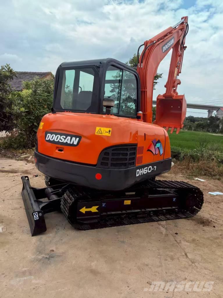 Doosan DH 60 Mini Escavadoras <7t