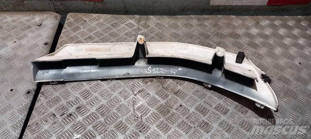 Scania G 400   1431931 Cabines e interior