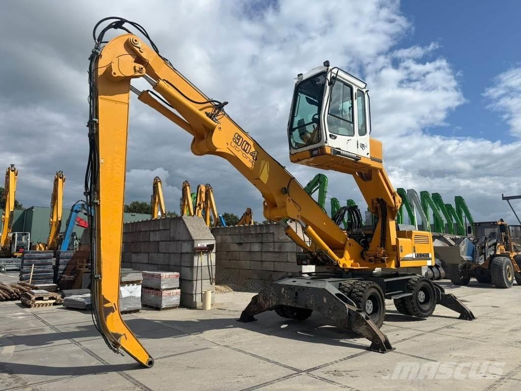 Liebherr A 904 Manipuladores de resíduos / indústria