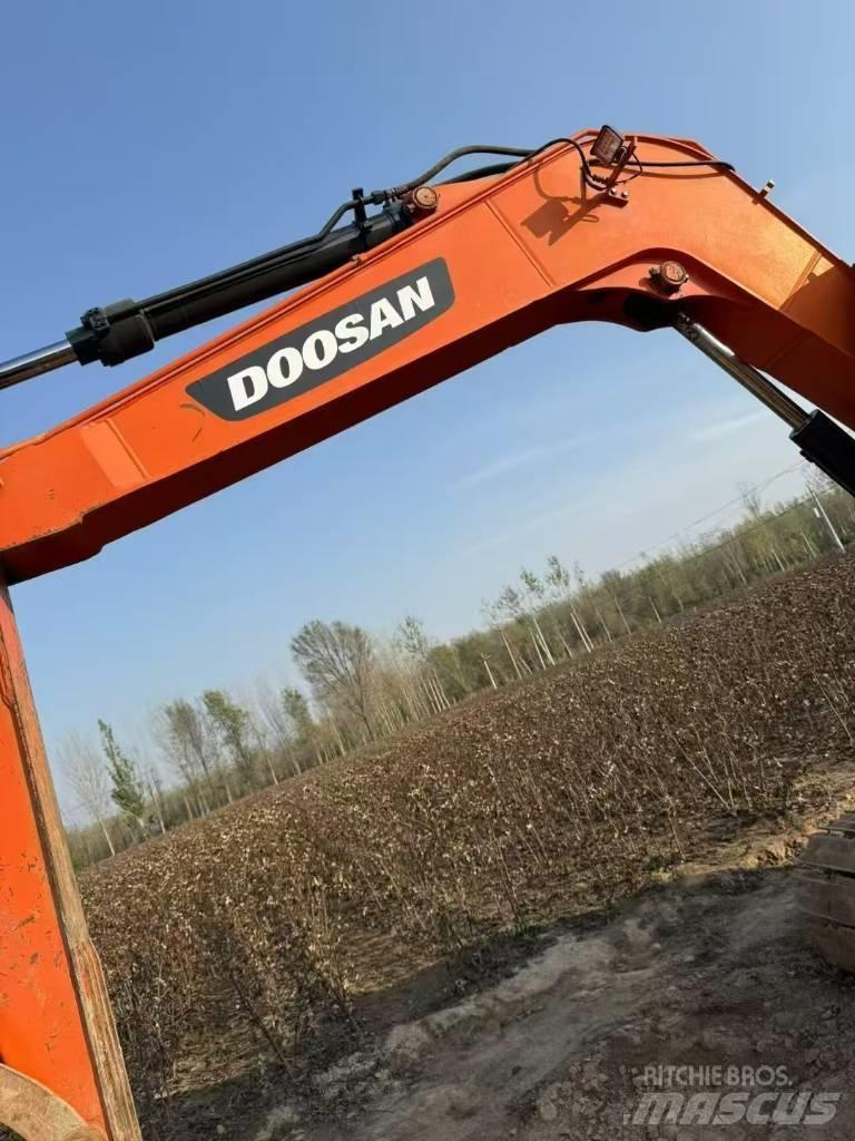 Doosan DX 75-9 C Escavadoras de rastos