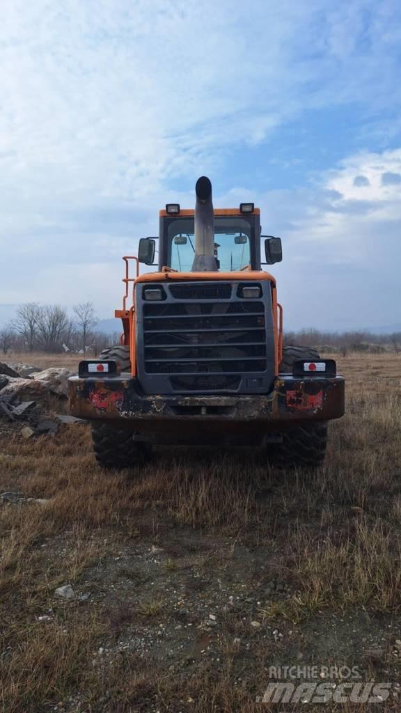 Doosan DL 300 Pás carregadoras de rodas