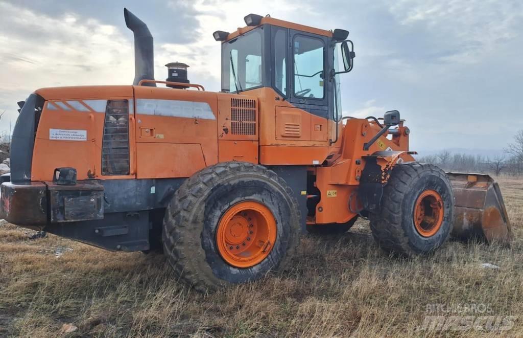 Doosan DL 300 Pás carregadoras de rodas