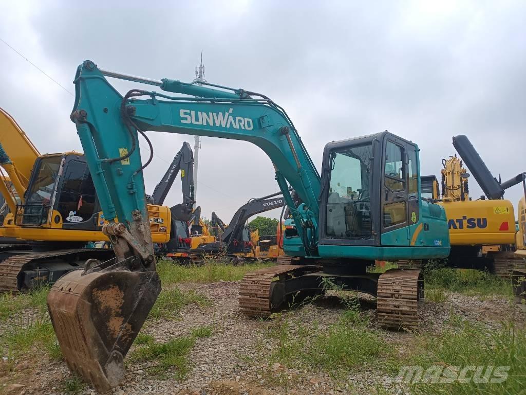 Sunward SWE 130 E Escavadoras de rastos