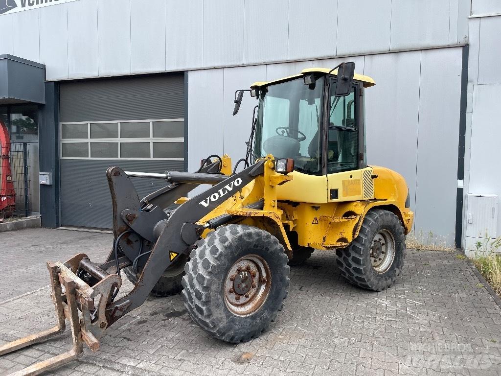 Volvo L 30 B Pás carregadoras de rodas