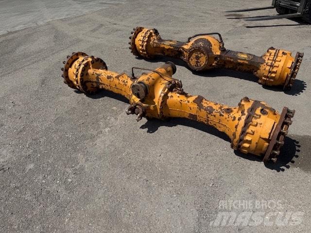 CASE 821 E AXLES Eixos