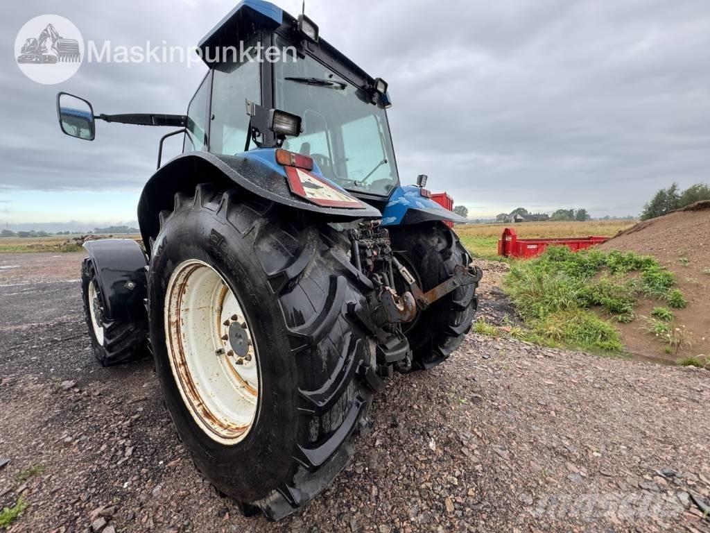 New Holland 8560 Tratores Agrícolas usados
