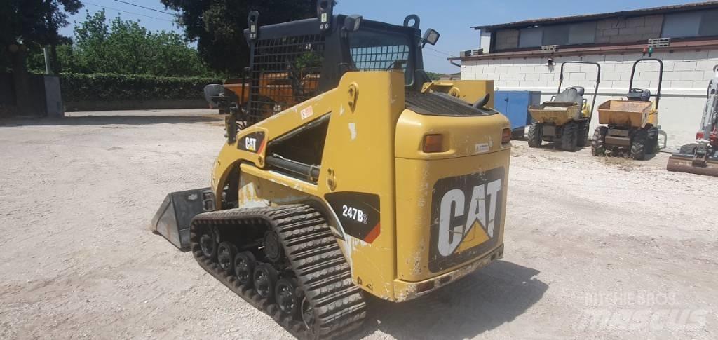 CAT 247 B 3 Carregadoras de direcção deslizante