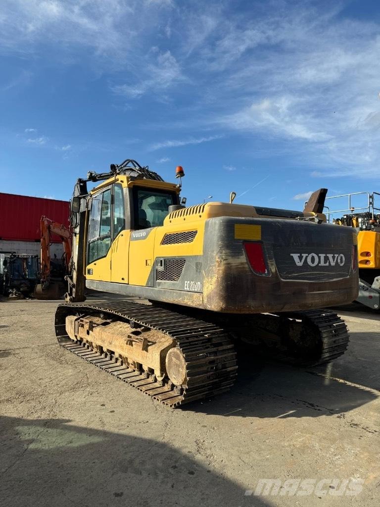 Volvo EC 220 DL Escavadoras de rastos