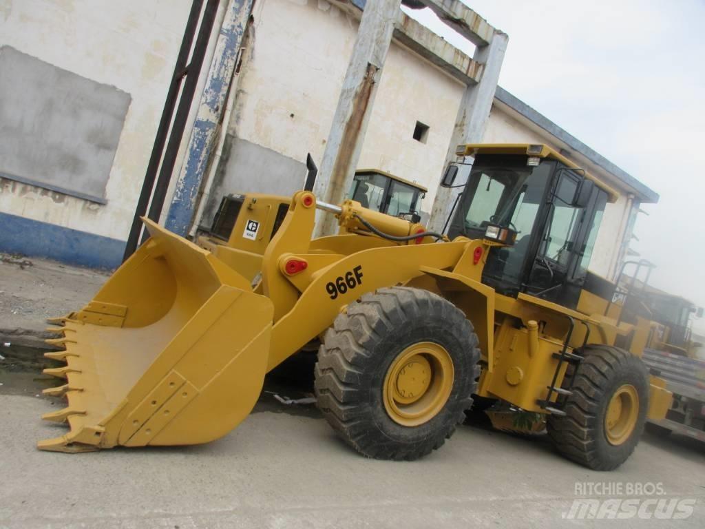 CAT 966 F Pás carregadoras de rodas