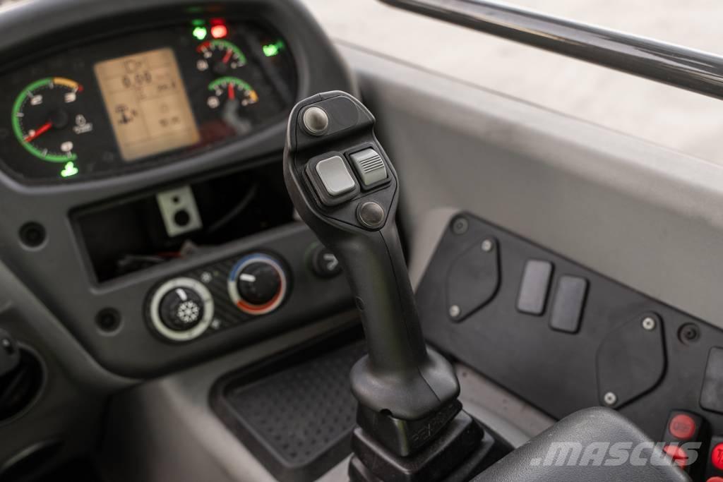 CASE 321 F Pás carregadoras de rodas