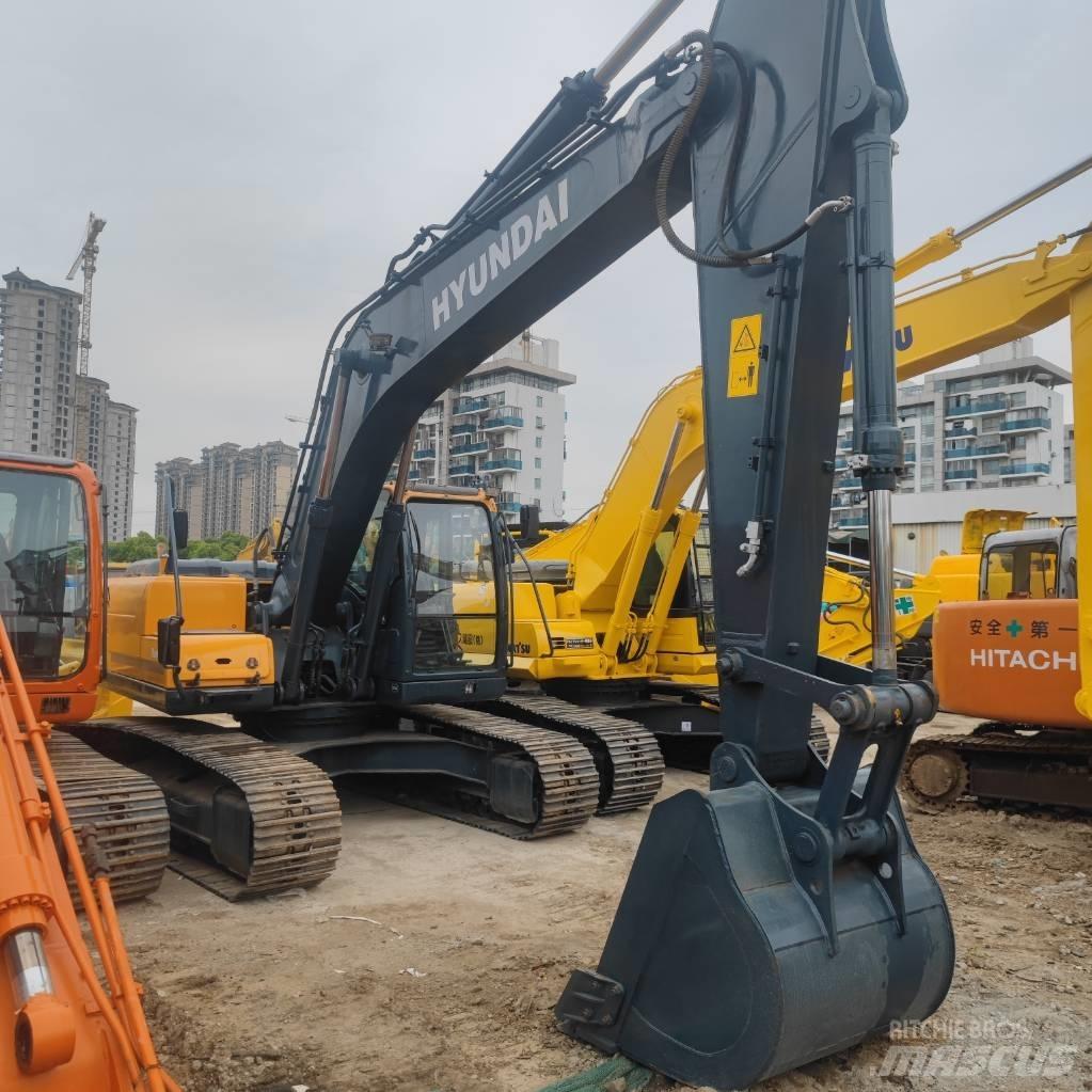 Hyundai R 225LC-9T Escavadoras de rastos