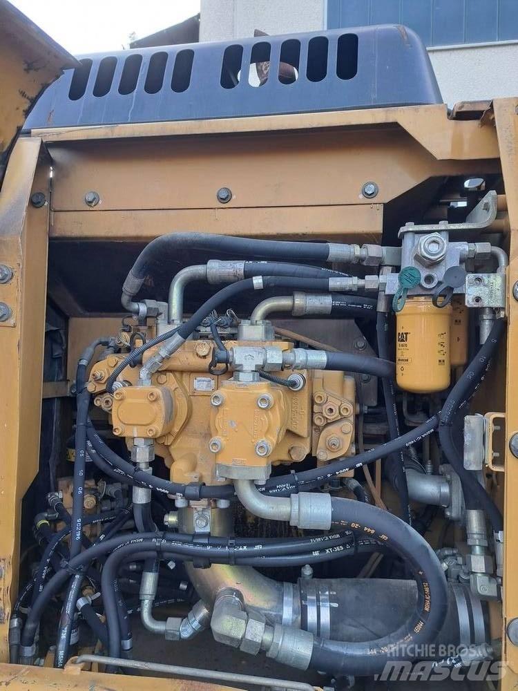 CAT 319 C LN Escavadoras de rastos