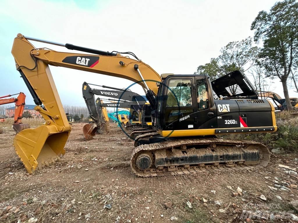 CAT 326D Escavadoras de rastos